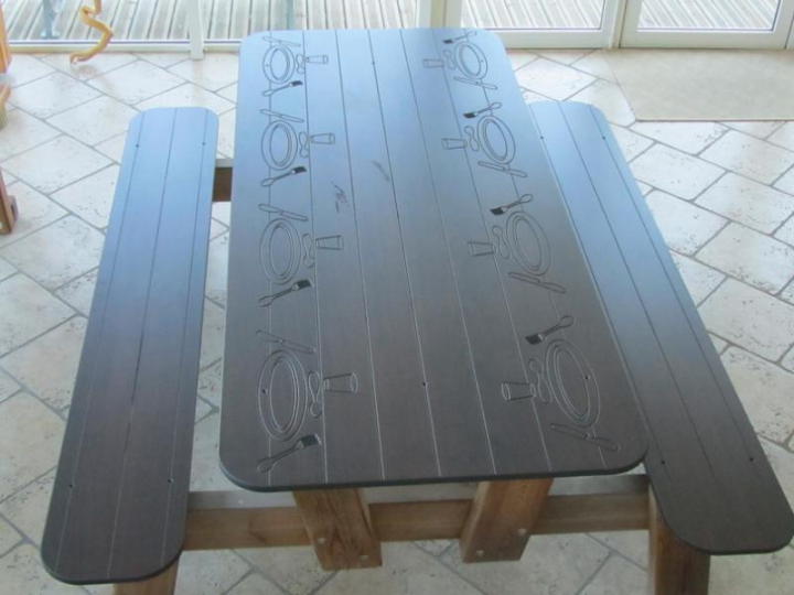 Table pique-nique Coloris Walnut